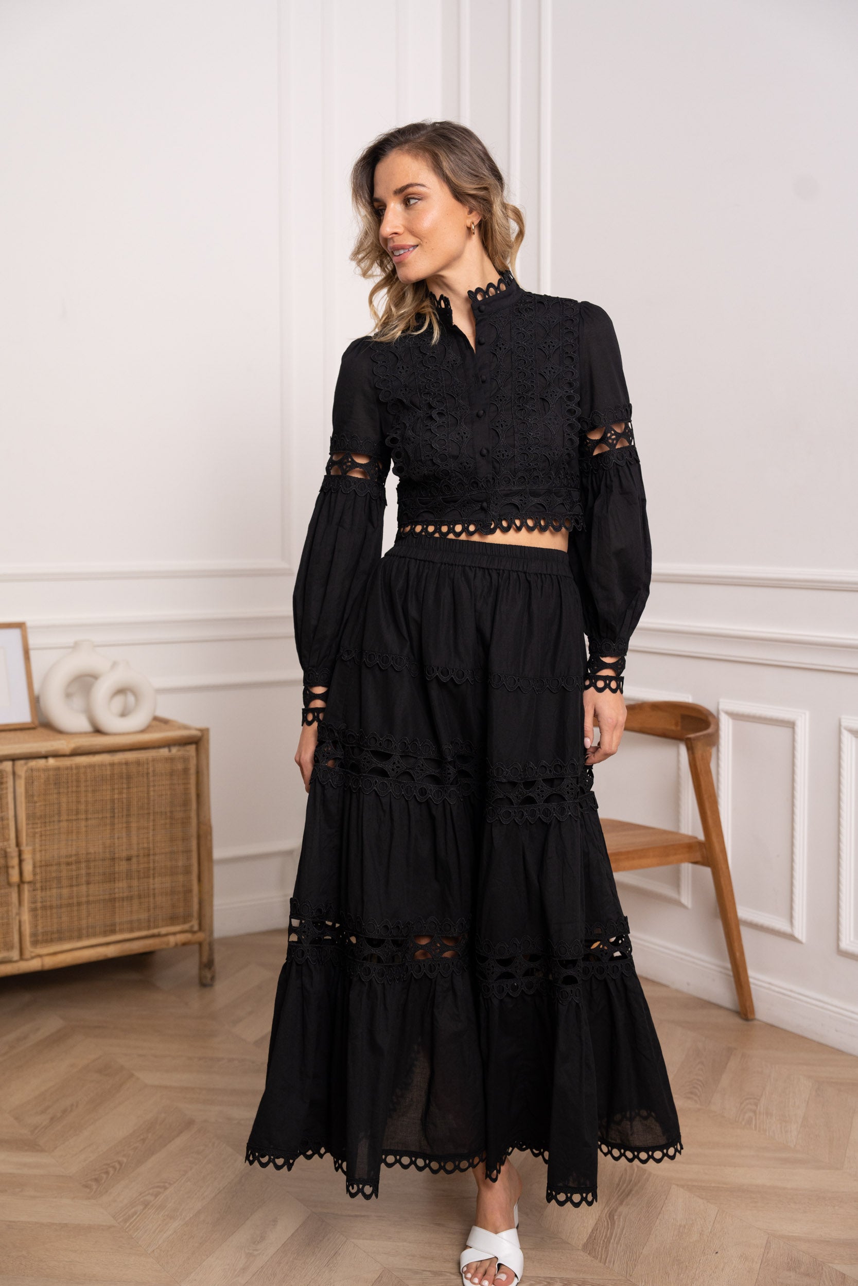 Chemise crop Ellie en coton ajouré