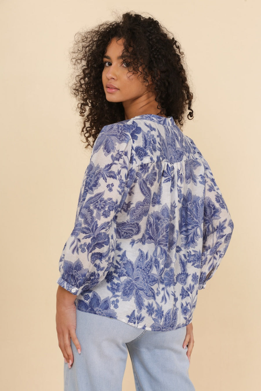 Chemise Eléna en soie imprimée fleurie