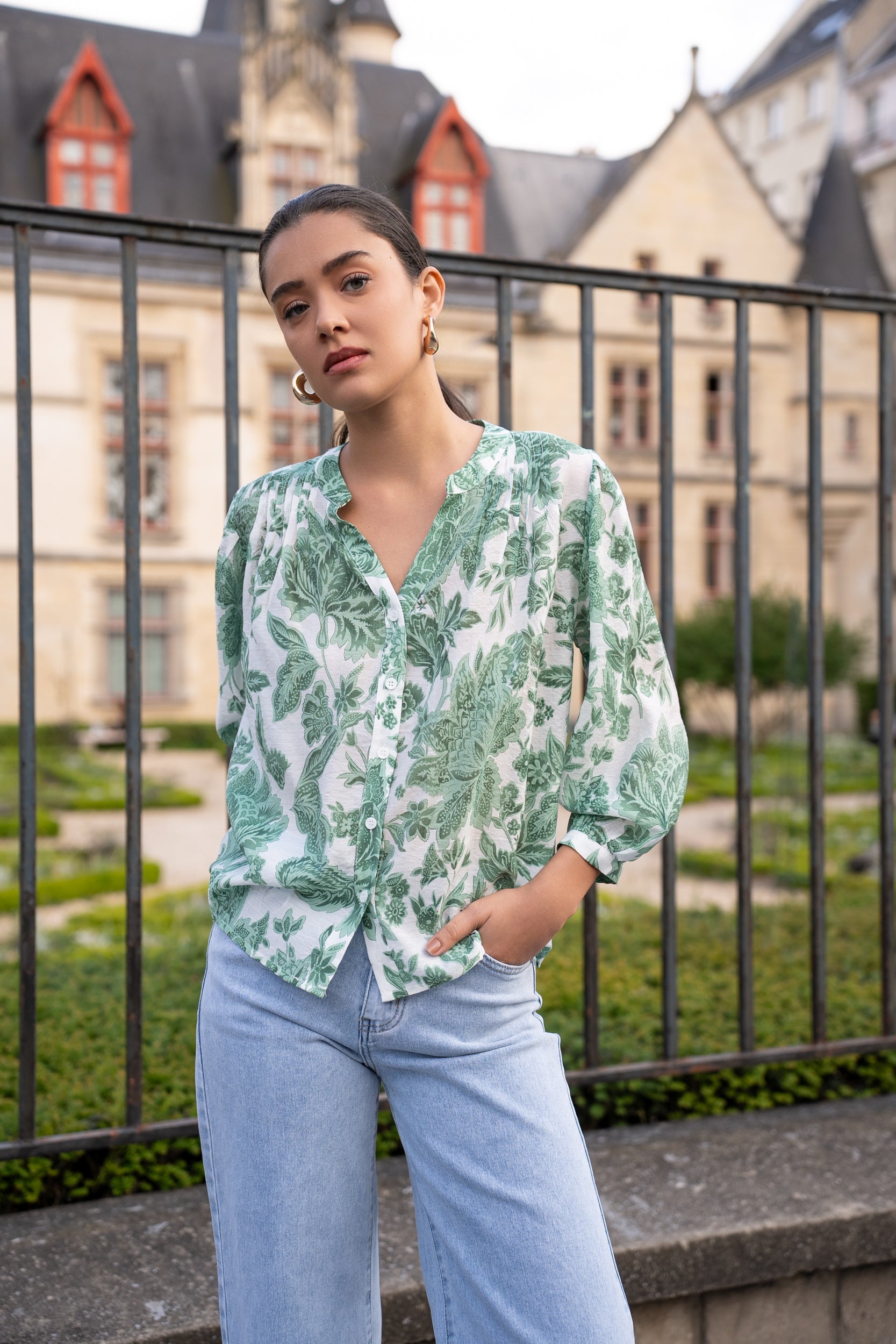 Chemise Eléna en soie imprimée fleurie