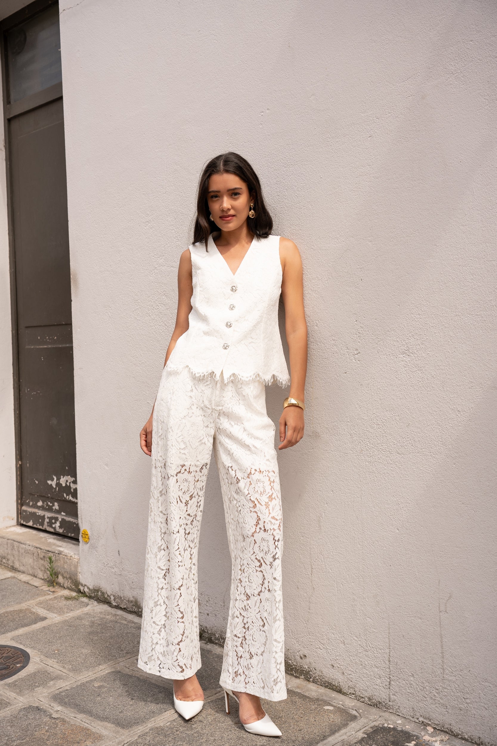 Pantalon tailleur en dentelle