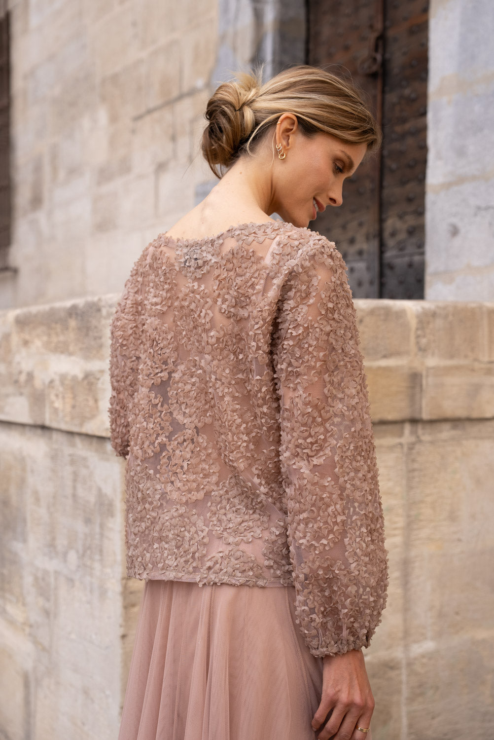 Rosette blouse