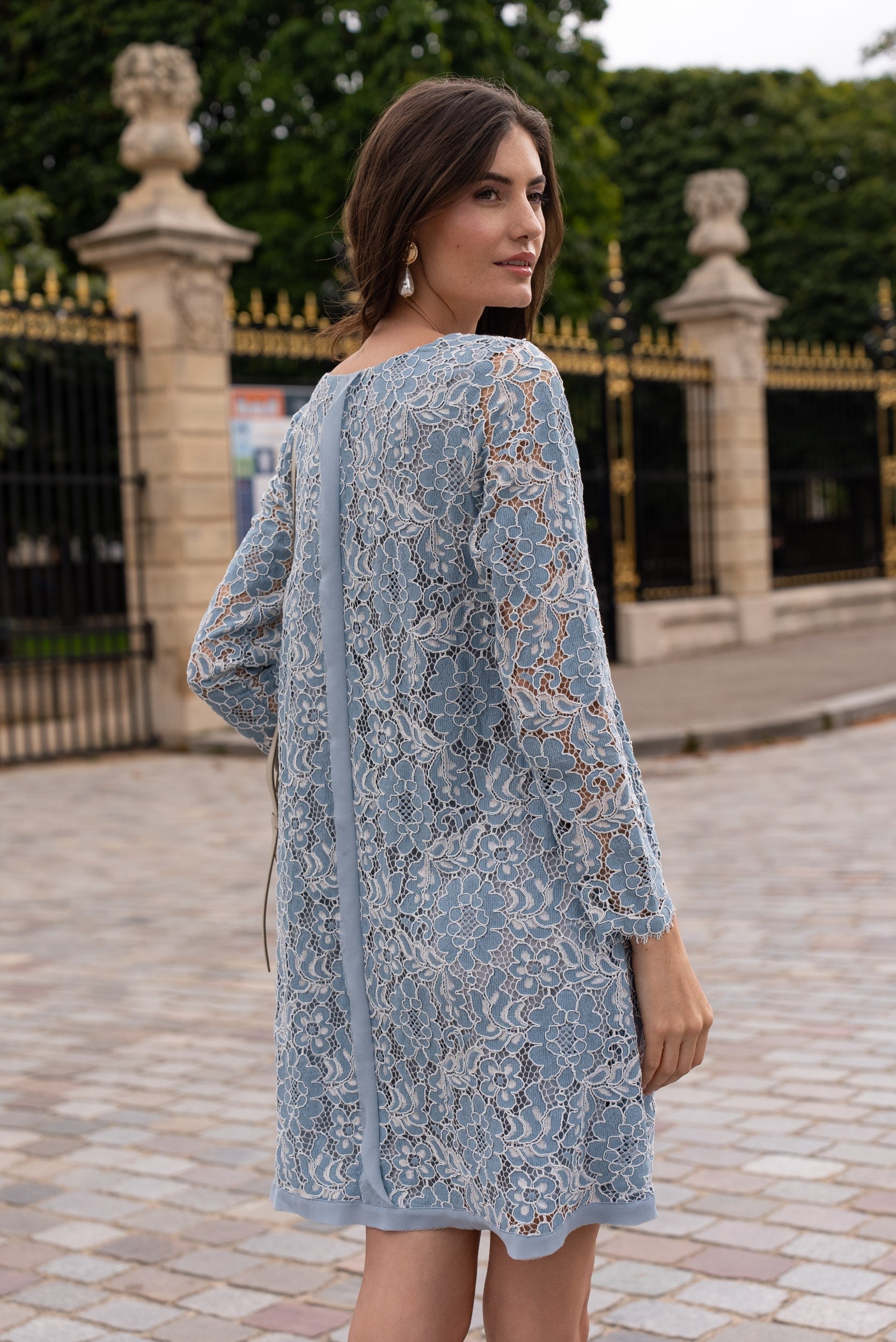 Robe Sansa en dentelle guipure bicolore