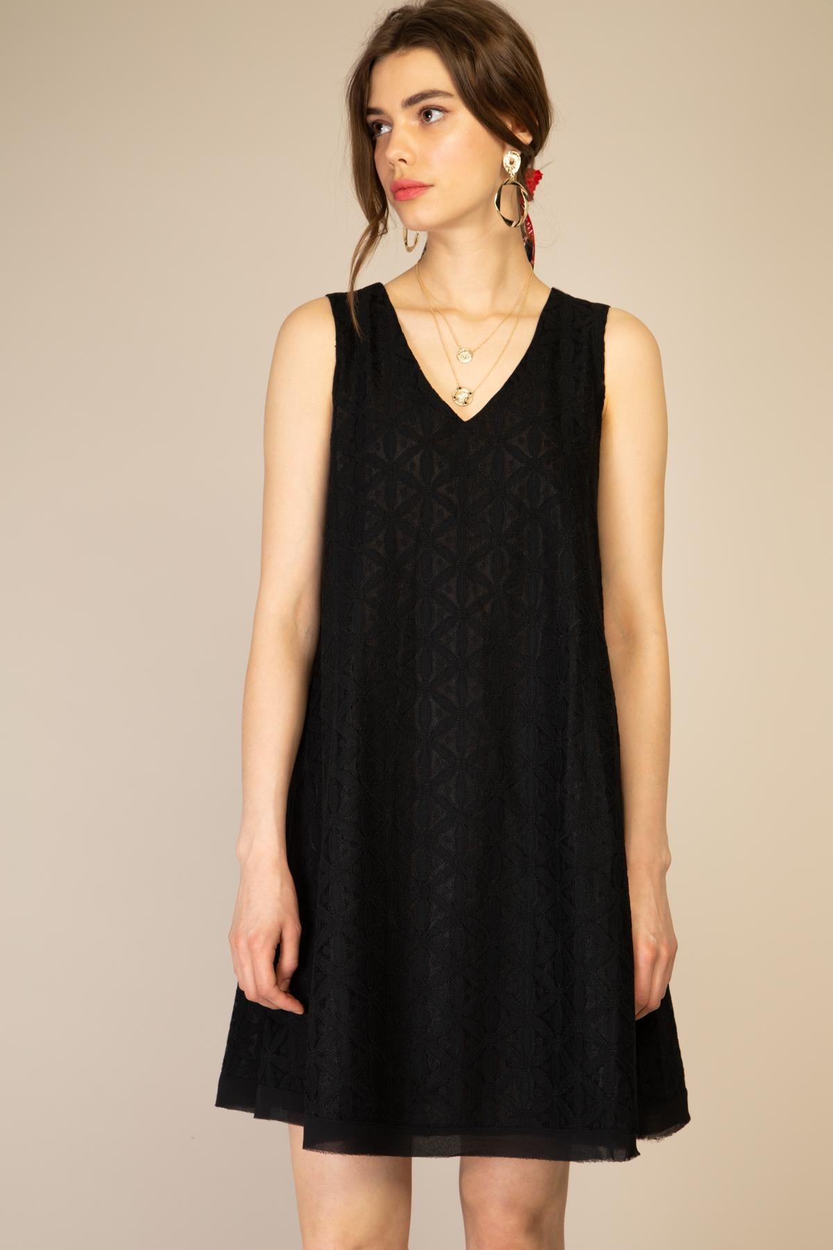 Robe trapèze en dentelle sans manches